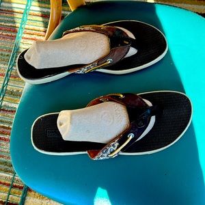 Sperry brown leopard sandals leather